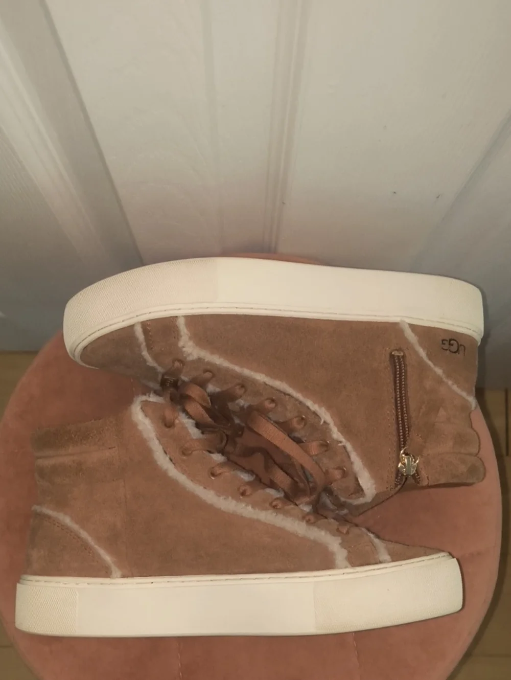 Ugg Olli Heritage High Top Sneakers Size 8